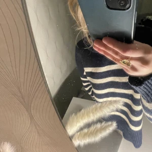 Zara tröja  - Stickad tröja i bra skick! 