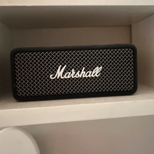 Marshall högtalare - Bra skicka, knappt använd och riktigt bra ljud.