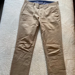 Byxor herr - Mycket bra skick, passar storlek S, priset är förhandlingsbart.