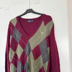 Kofta/klänning  - Fred perry koft/klänning❤️❤️ det är en kofta men kan funka som en klänning❤️