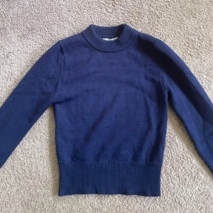 Tjocktröja  - Så fin tjocktröja från zara, nyskick