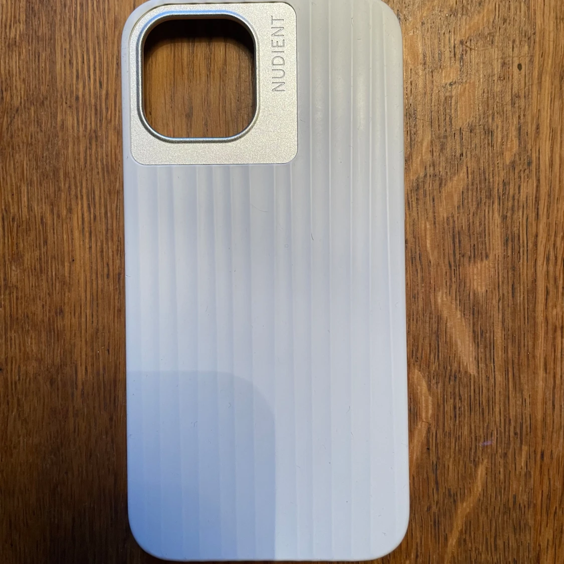 Nudient silikon mobilskal IPhone 12 / 12pro