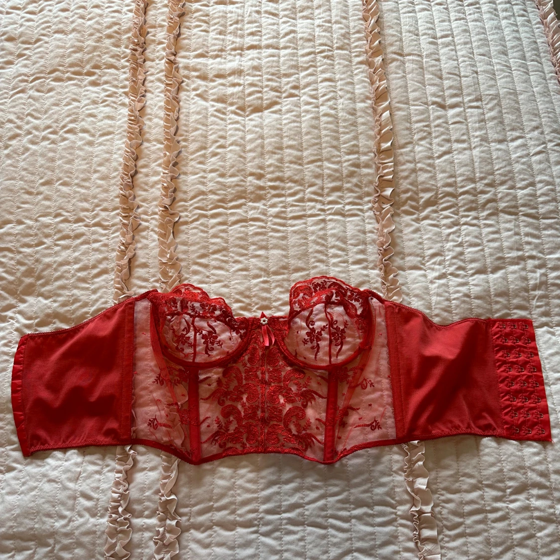 Röd korsett 