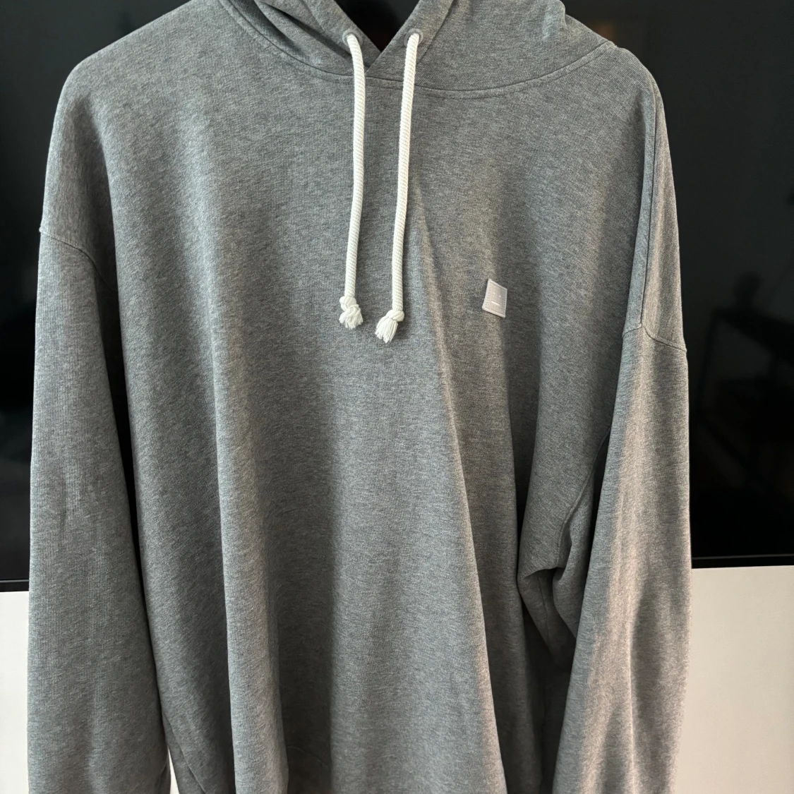 Acne studios oversized hoodie. Storlek L passar även Xl. 8/10 cond 