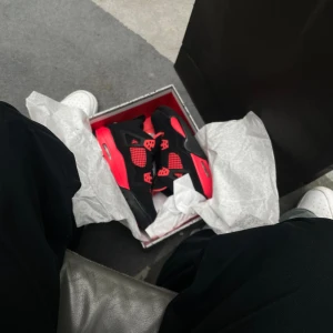 Jordan 4  - Har använt de 3-4 gånger och köpte från london