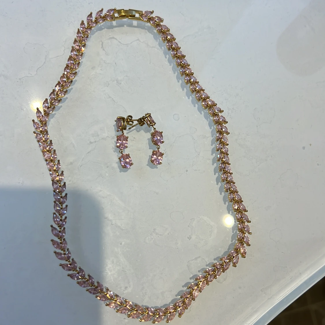 Halsband &örhänge - 91