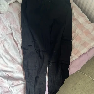 Enkel jeans  - Svart jeans alldrig användt 