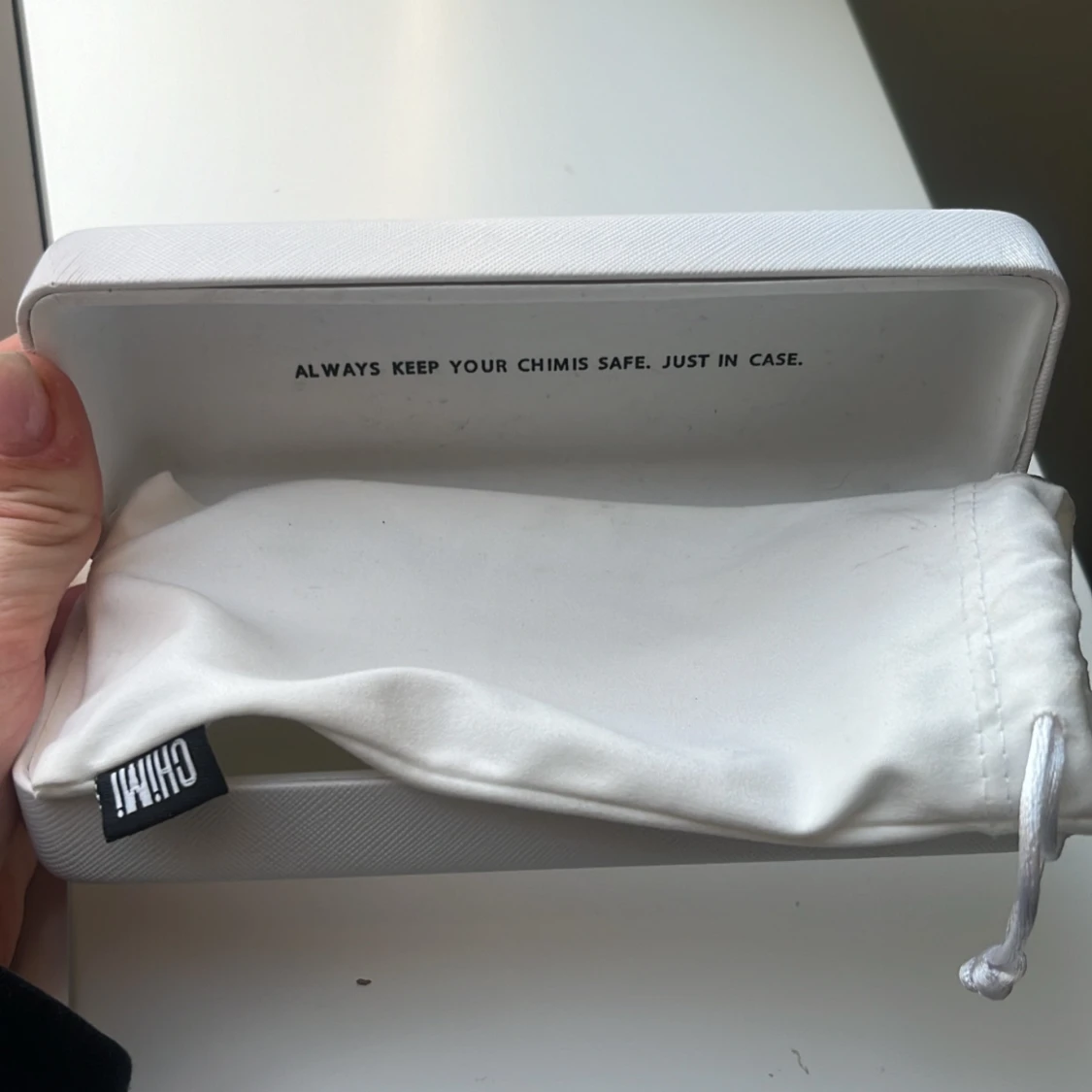 Chimi solglasögon bra skick - 91