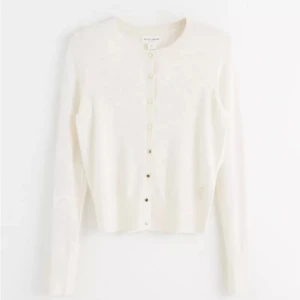 Finstickad kofta - Jättefin kofta från Lindex i storlek xs. Nypris 350. Skriv om ni har några frågor💗