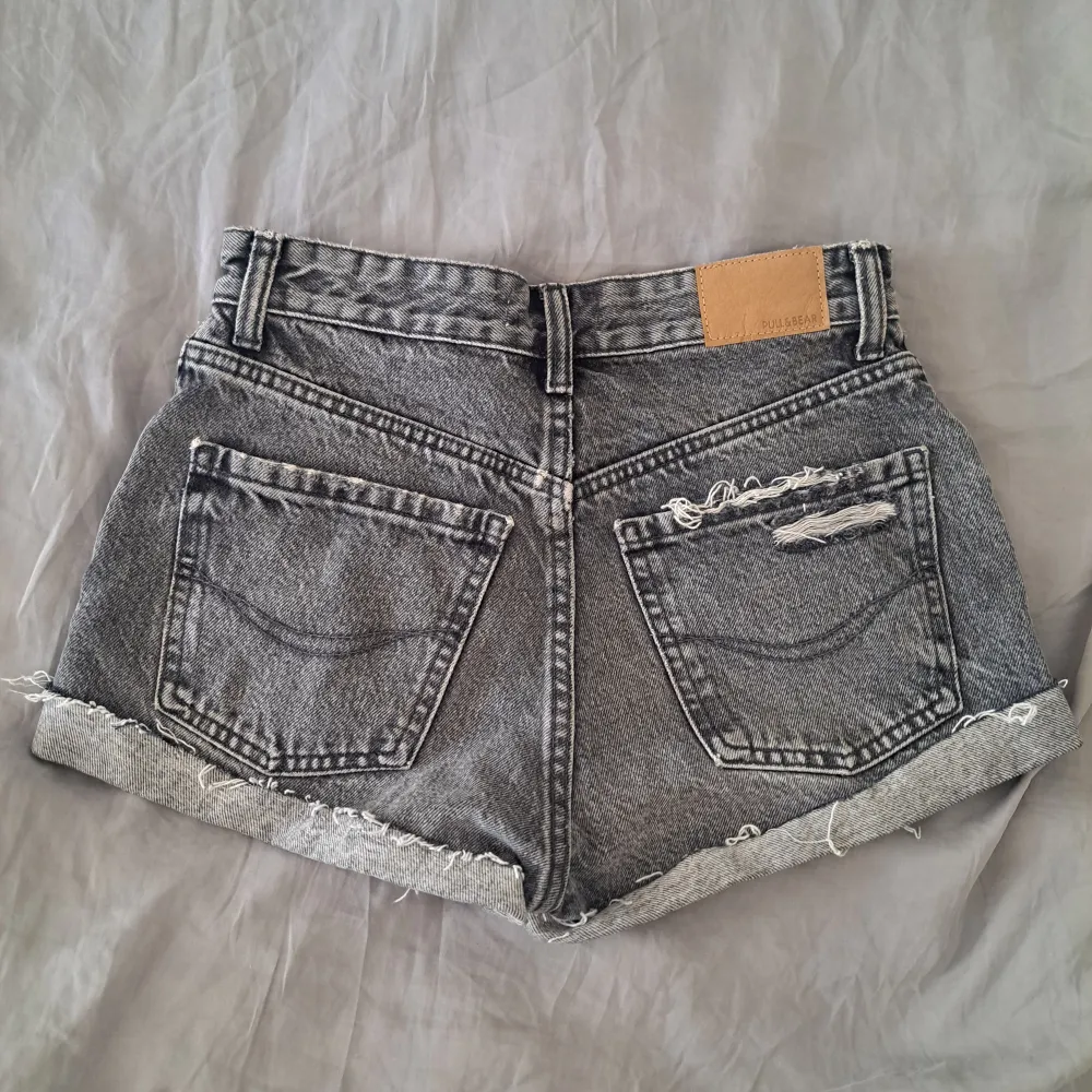 Super snygga jeansshorts som inte kommer till användning🩷 Skriv för fler bilder!. Shorts.