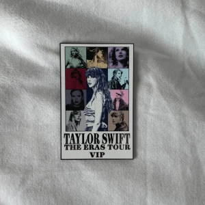 Taylor Swift the era tour brosch  - Helt ny. 