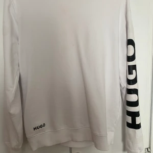 Hugo Boss sweater - Hugo boss sweater I stroked S
