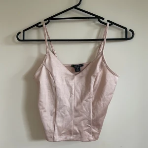 Linne - Croppat sommar linne 