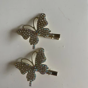 Söta hårspännen - Hårspännen oanvända!