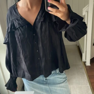 Blus - Snygg blus från lindex