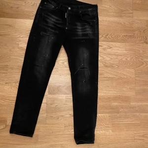 dsquared2 jeans - den är i nyskick