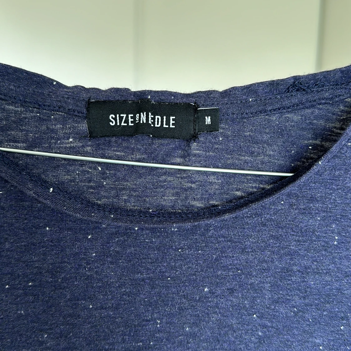 Blå T-shirt storlek medium - 90