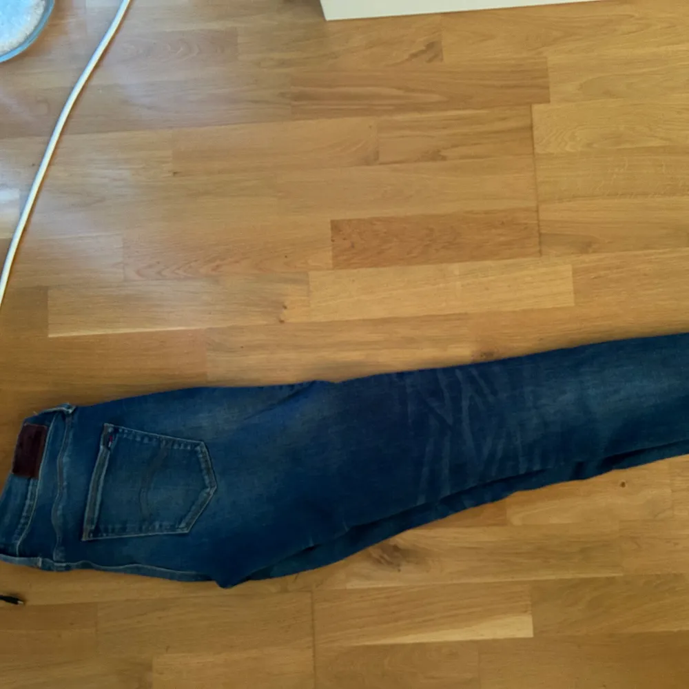 Fina jeans storlek 27/32. Jeans & Byxor.