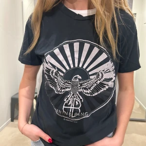 Anine Bing tee  - Anine Bing Eagle tee Faded black 