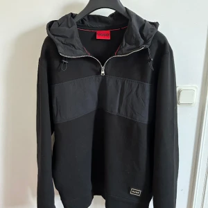 Hugo boss Hoodie  - Helt oanvänd Hugo Boss Hoodie   Pris går att diskutera