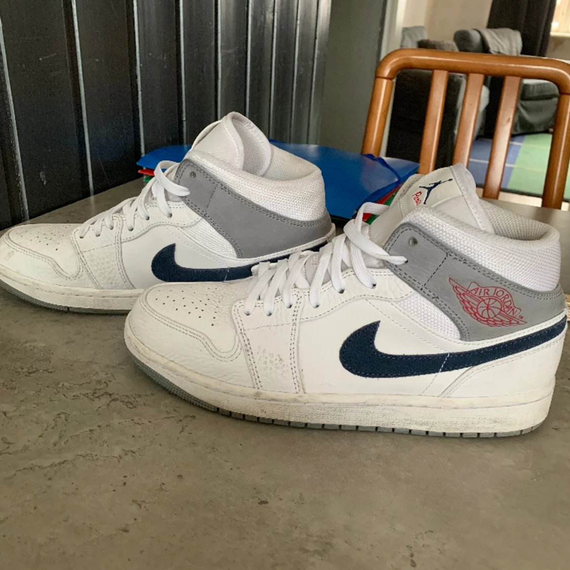 Jordan 1 mid Paris  - 90