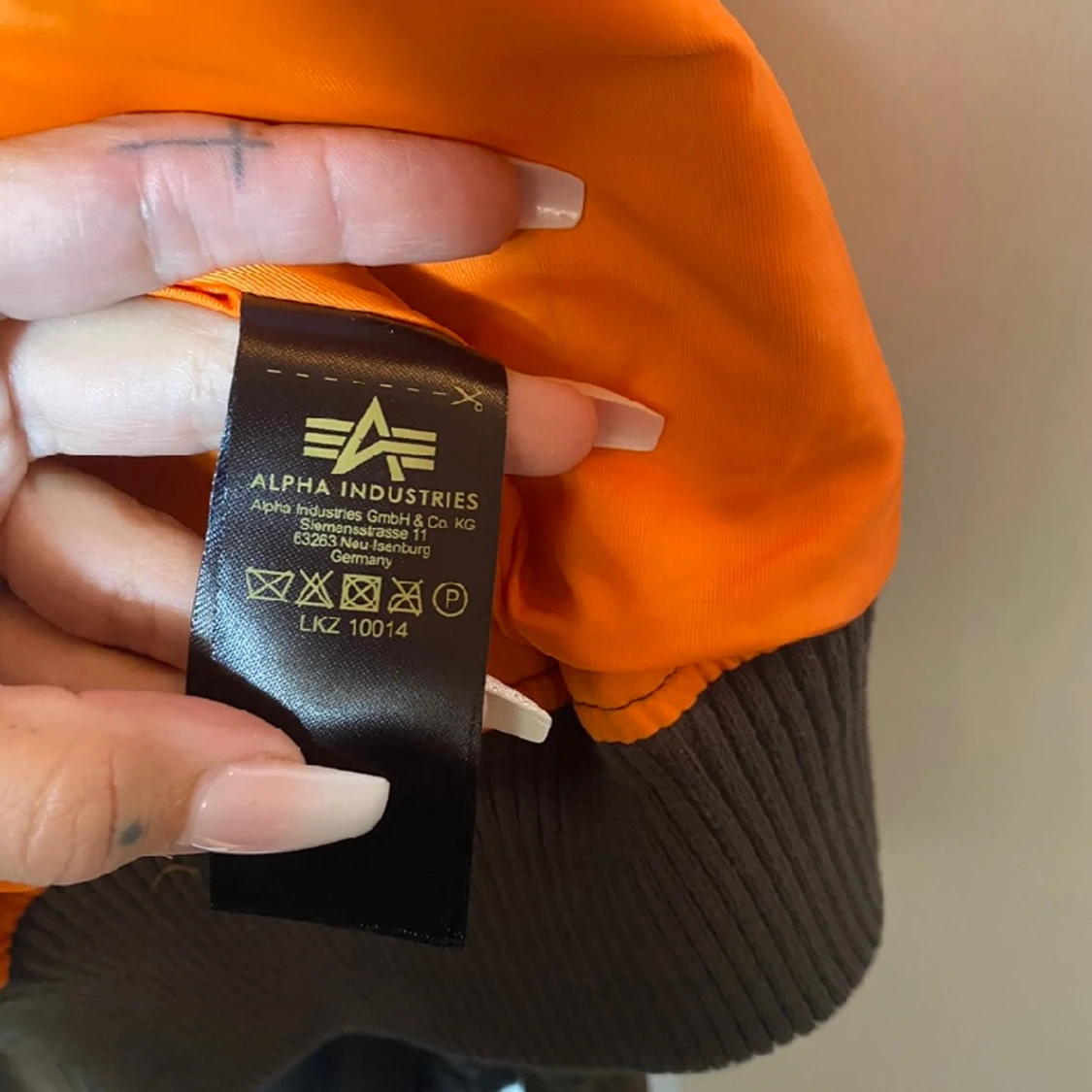 Äkta Alpha Industries bomberjacka - 91