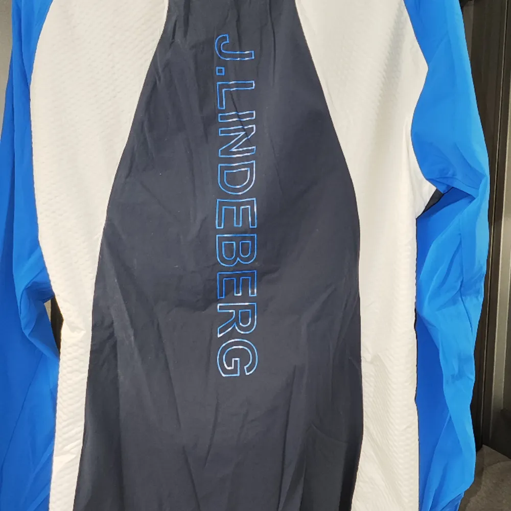 Golf Jacket from J Lindeberg This year's collection List price 2000 . Jackor.