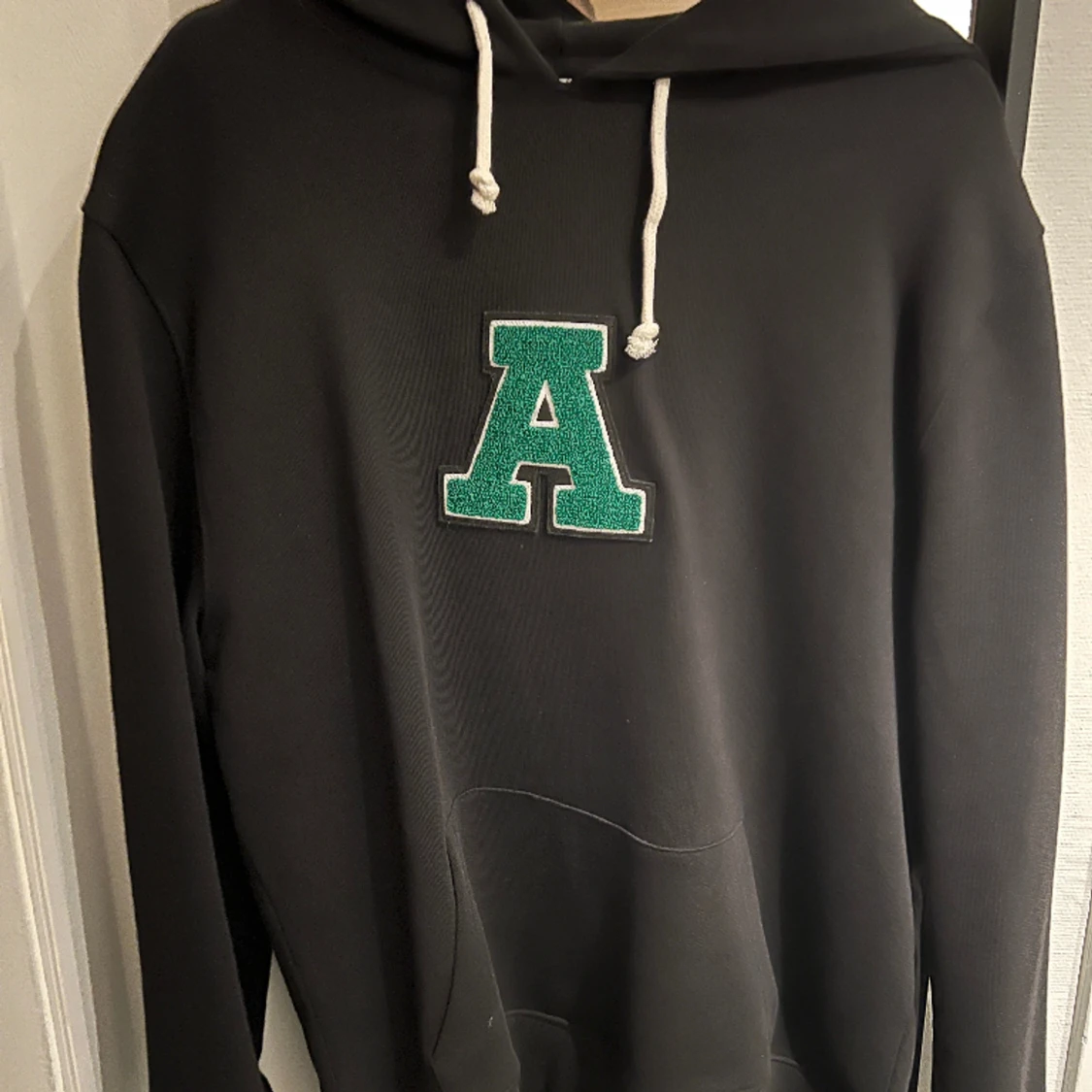 Axel arigato hoodie