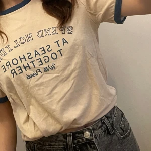 T-shirt  - Really good new without tags