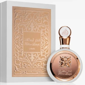 Lattafa galgar rose 🌹❤️😍 - Endast testad!🥰 doftar otroligt och väldigt feminint😍 men väljer att sälja denna för att jag beställt otroligt många parfymer på senaste samt så förväntade jag mig en mer vaniljaktig doft luktar mer sexigt,doftar pondus och självförtroende😍🤌🏽👸🏻👩🏻✨