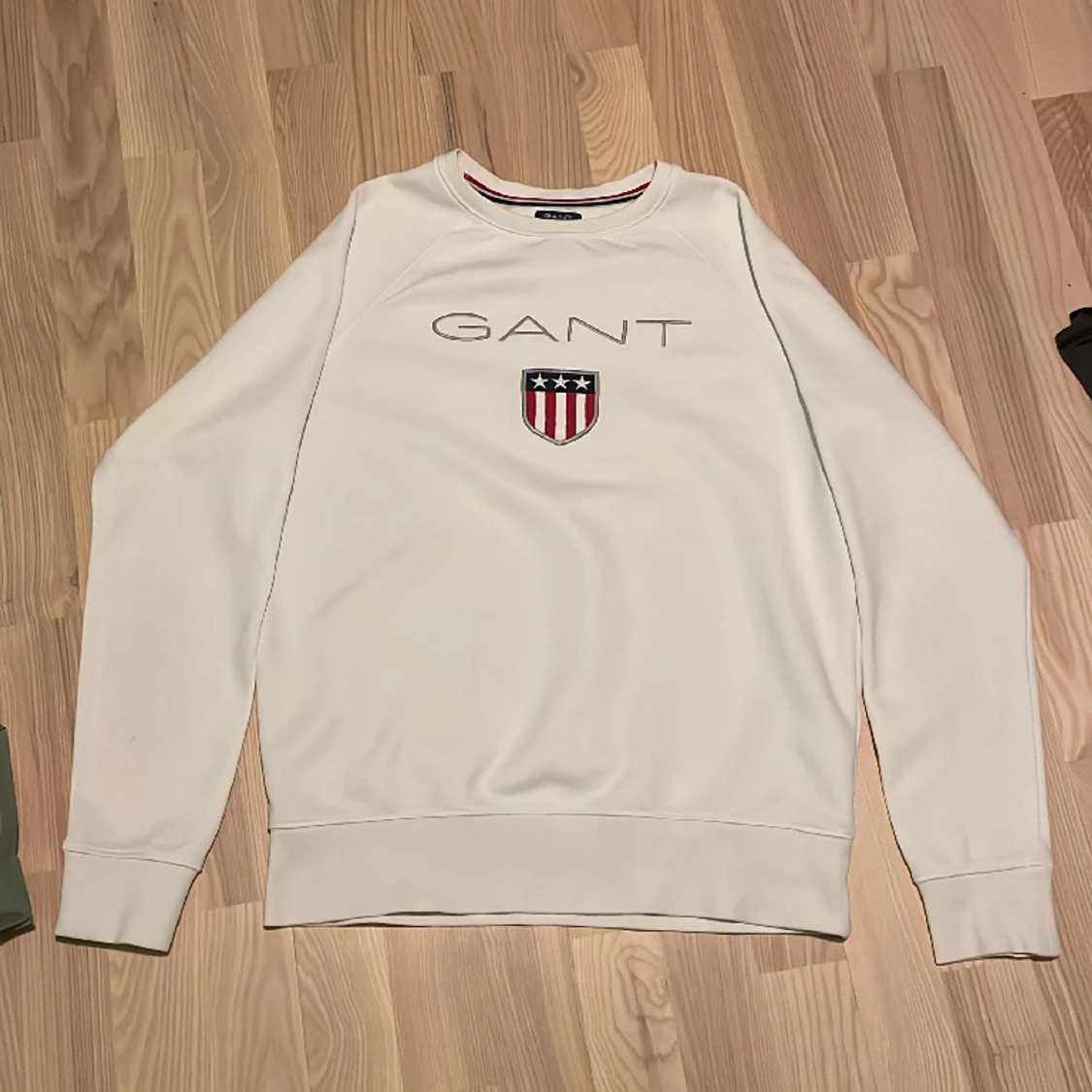 Gant vit sweatshirt 