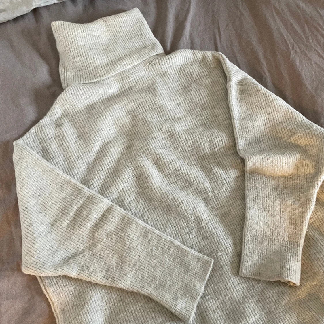 Oversize stickad tröja beige  - 90