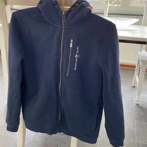 Sail racing zip hoodie  - Sailracing zip hoodie blå , storlek 175
