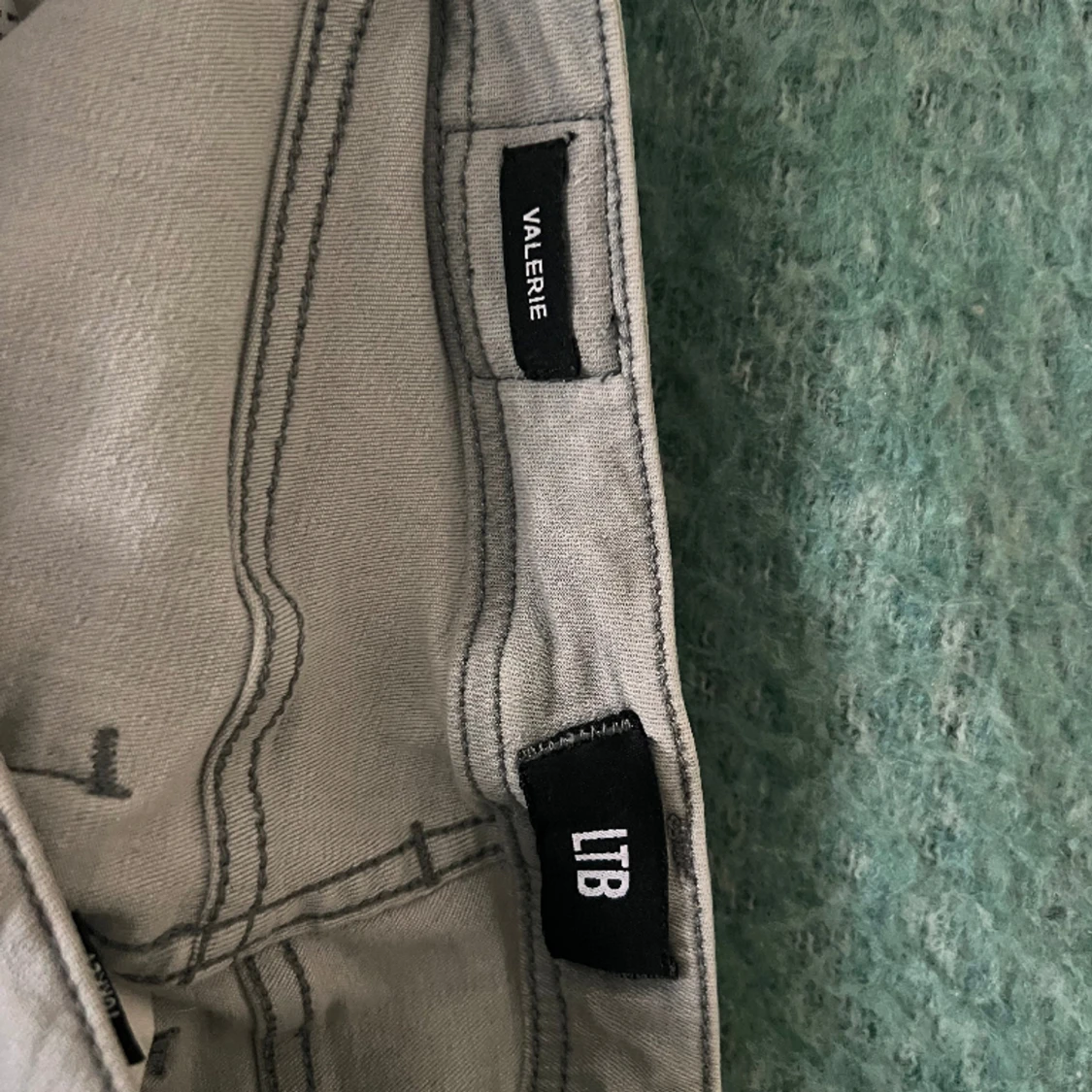 Ltb jeans grå 28/30 - 90