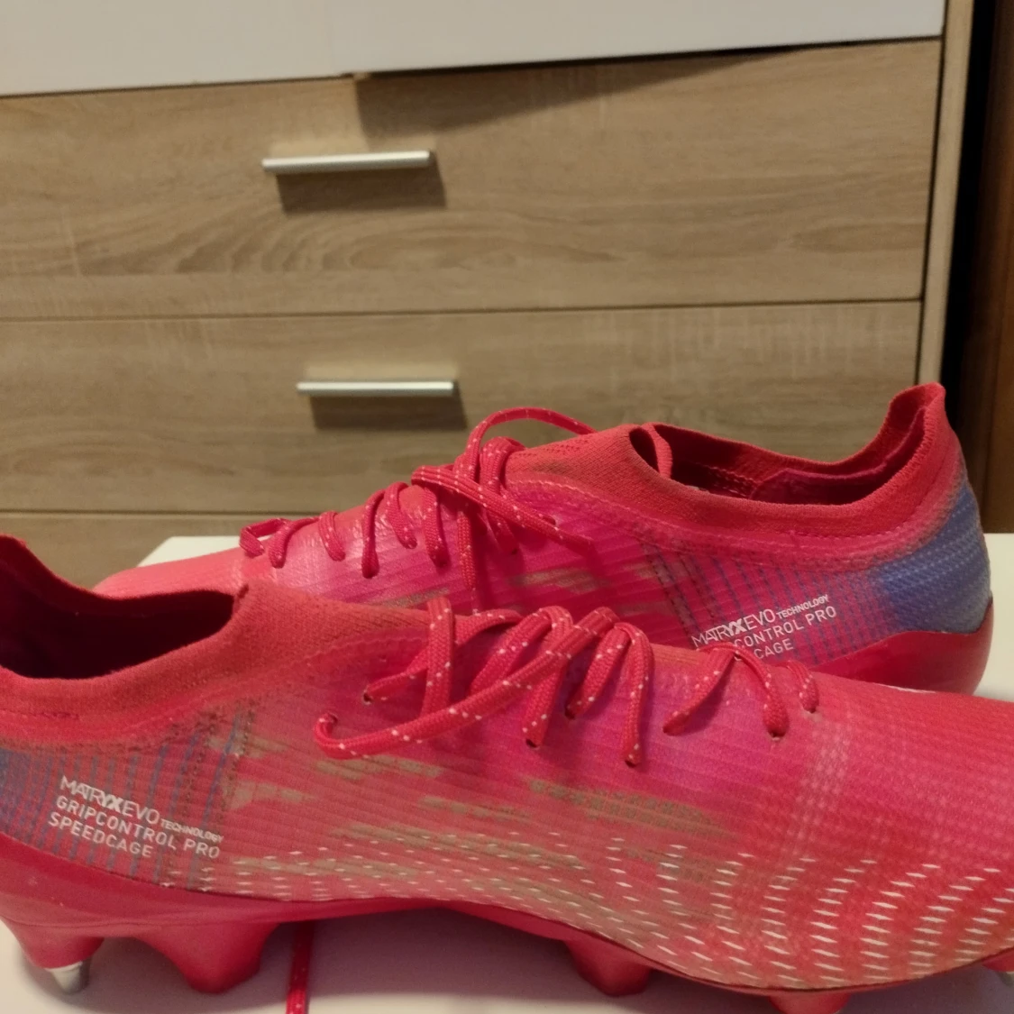 Fotbollsskor  - 90