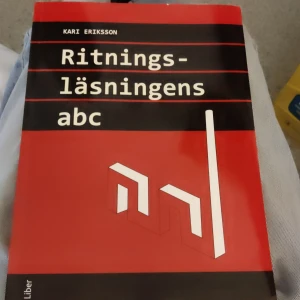 Kari Eriksson, Ritningsläsningens ABC - För dig som ska gå industriteknik/svets utbildning och inte vill betala fullt pris för boken, Nypris 579kr. Säljer för 300kr använts ett fåtal gånger eftersom jag hoppade av utbildningen. Frakt/mötas upp