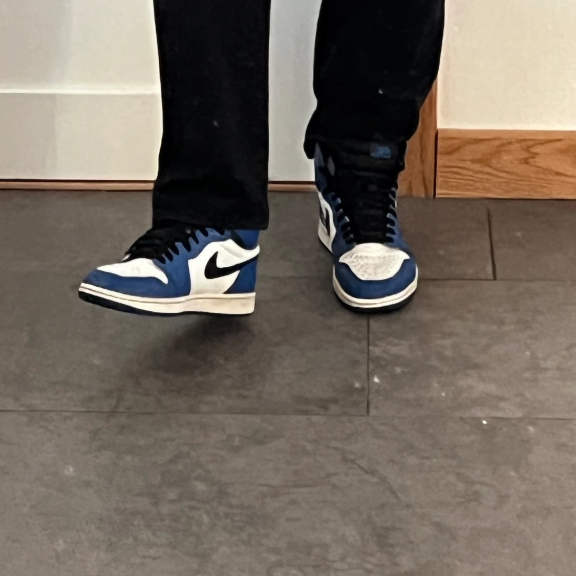 Nike Jordan 1 Royal Blue - 91
