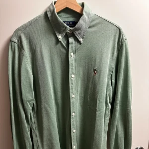 Ralph Lauren skjorta - Fin skjorta i strl L. Bara testad