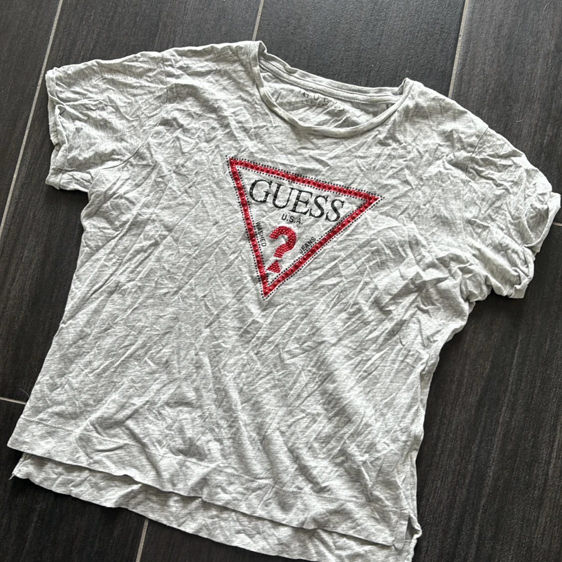 Guess topp - 90