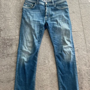 JACOB COHEN - Jacob Cohen jeans 32.