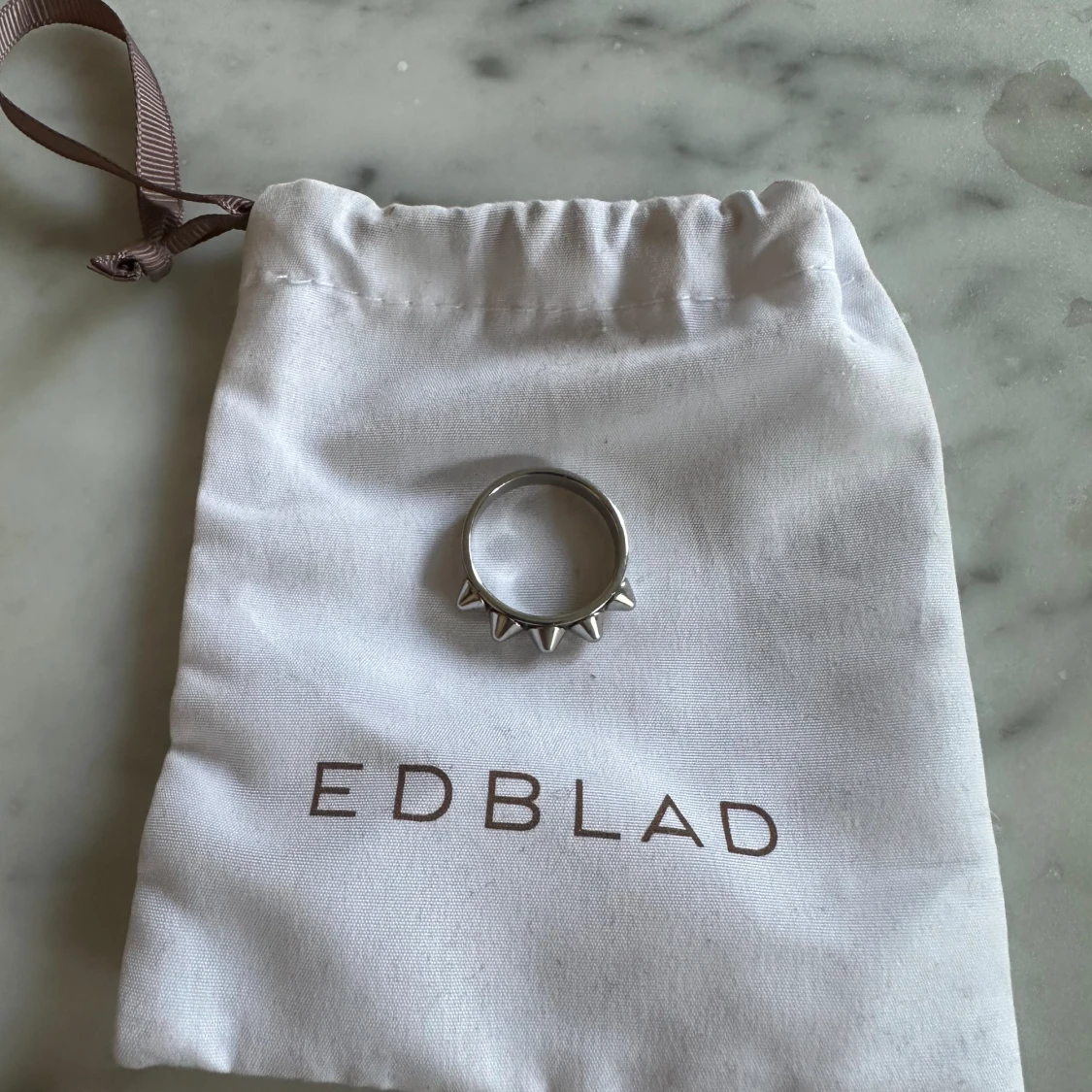 Edblad Ring 18,5 - 90