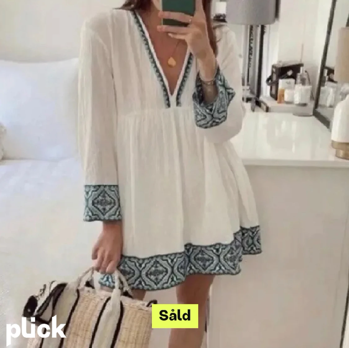 Säljer zara blus/kläning