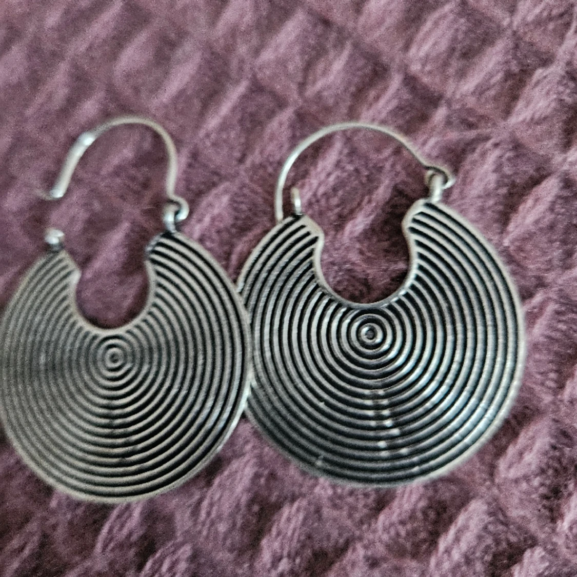 Örhänge symbol för hela universum - 90