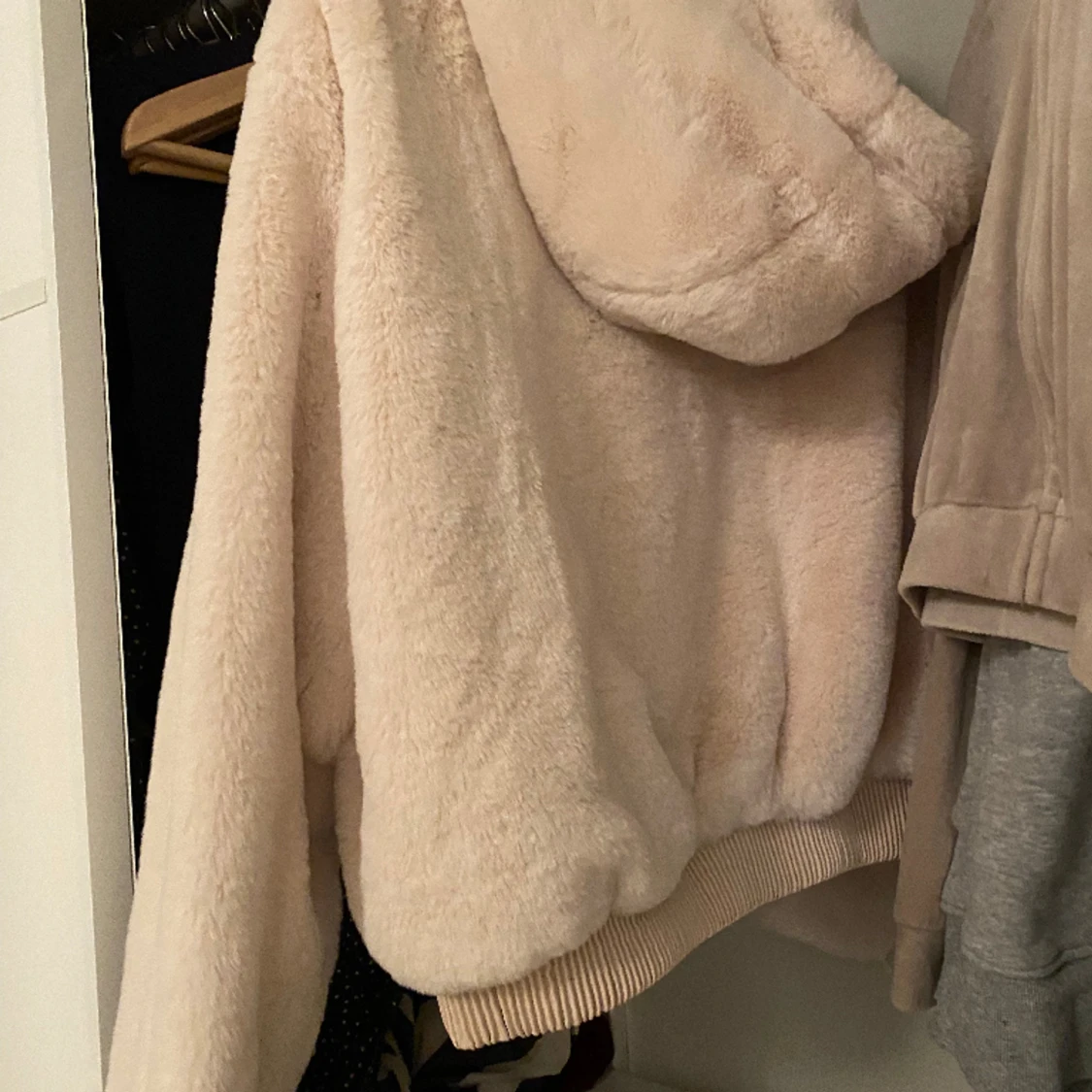 Fluffig Zara jacka😻 - 90