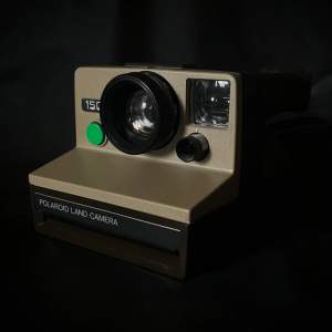 Polaroid land camera 1500 i gott skick.