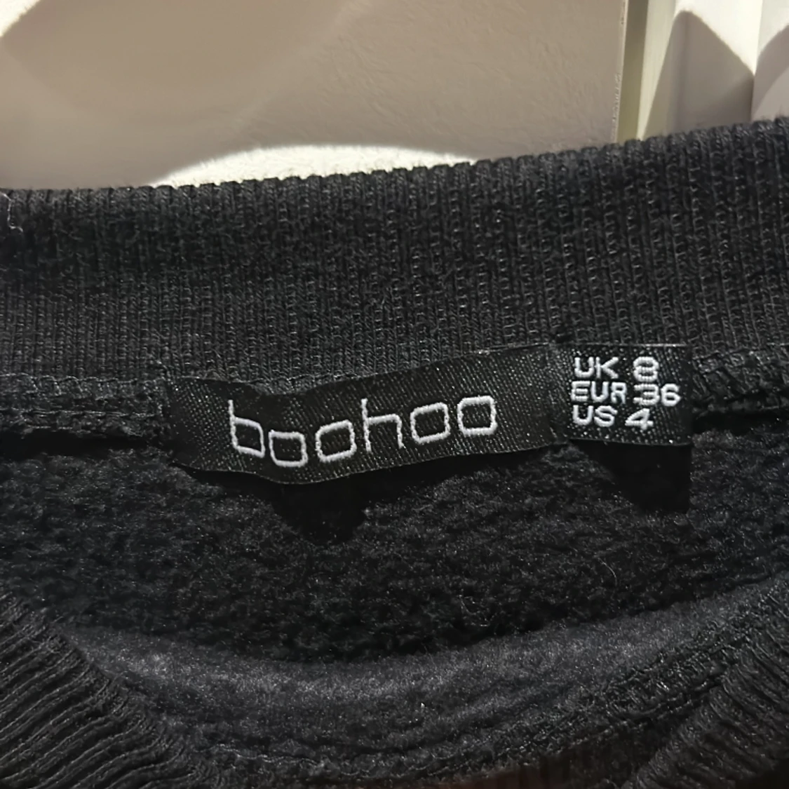 Svart kort topp - 90