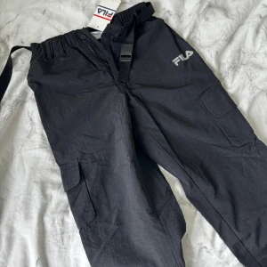 Fila cargo  - Helt oanvända cargo! Aldrig kommit till användning. 