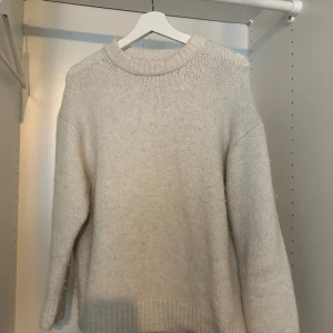 Mysig stickad från zara - Fin stickad tröja från zara💕