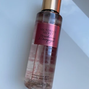 Victoria secret body mist  - Victoria secret body mist 