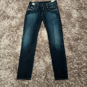 Replay jeans  - Helt nya Replay jeans, skick 10/10. Tar även byten😃